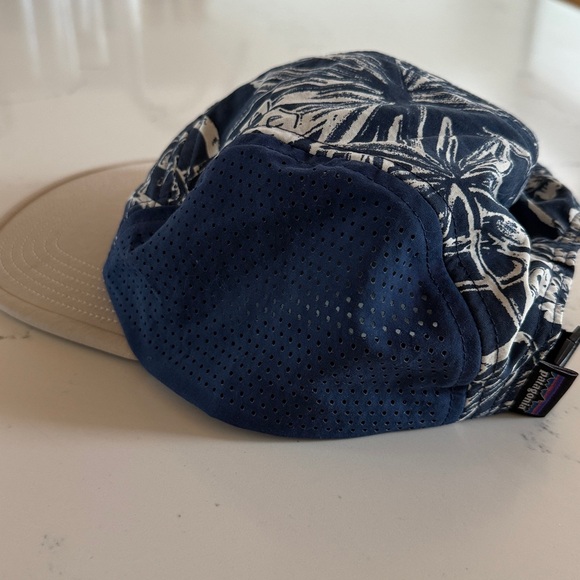 Patagonia Graphic Maclure Five-Panel Hat Limited Edition Navy Blue/ Tan Color - Picture 3 of 10